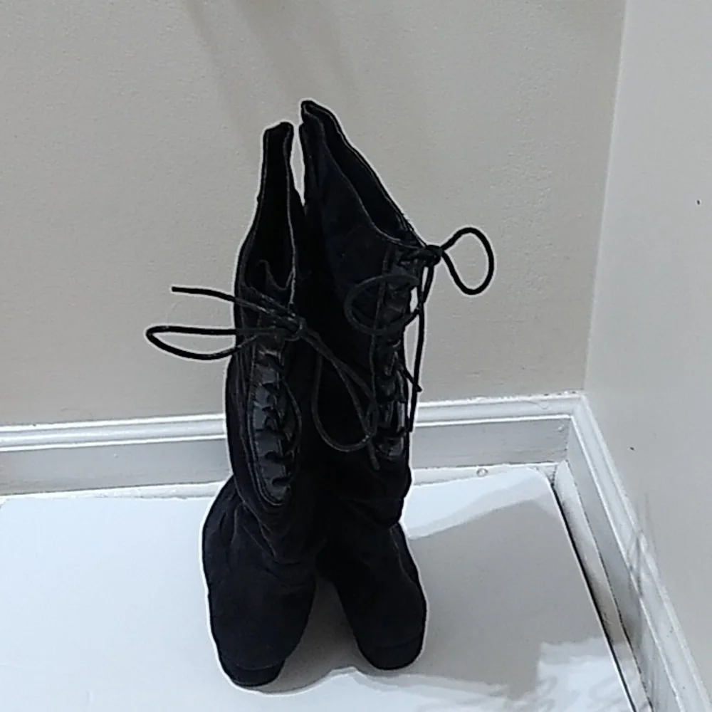 2 Lips Too Sloucher Boots